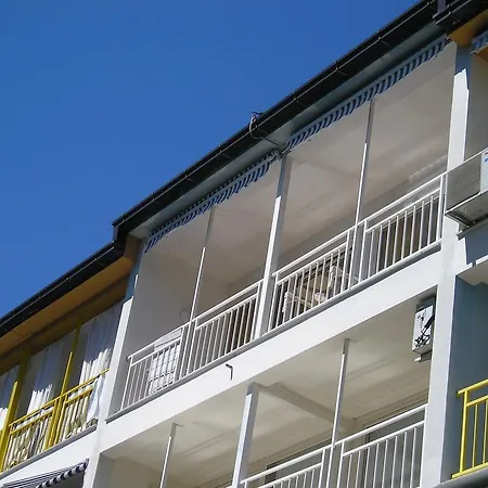아파트 Near The Beach 오파티아